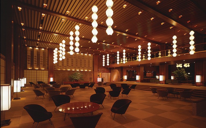 hotel-okura-lobby
