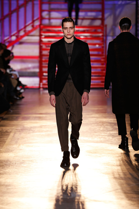 Cerruti_010_1366.450x675