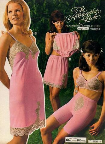 1960s-lingerie-ad1